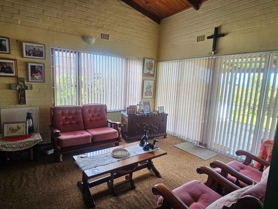 3 Bedroom Property for Sale in Pearly Beach Western Cape